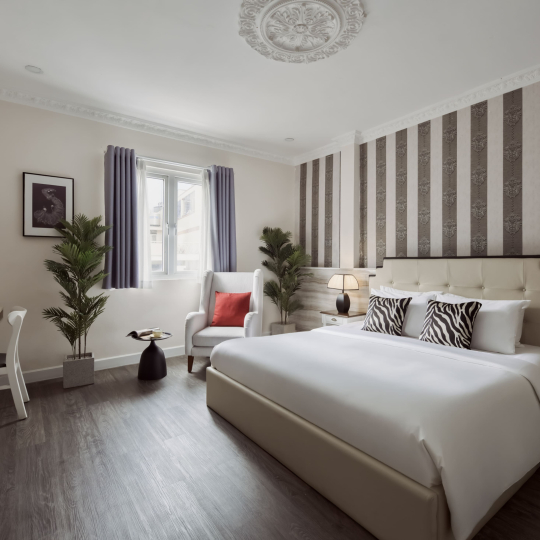CN1 - Phòng Deluxe hướng phố