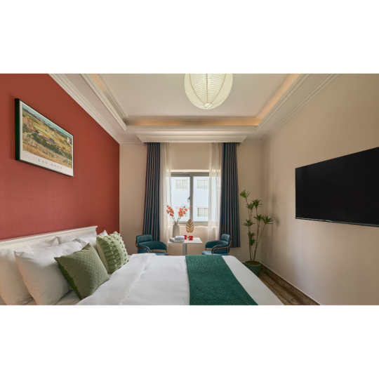 CN5 - Deluxe Room