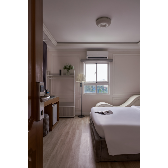 CN3 - Phòng Tiêu Chuẩn giường đôi có cửa sổ