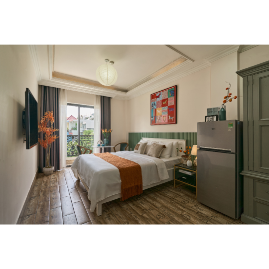 CN5 - VIP with Balcony Room