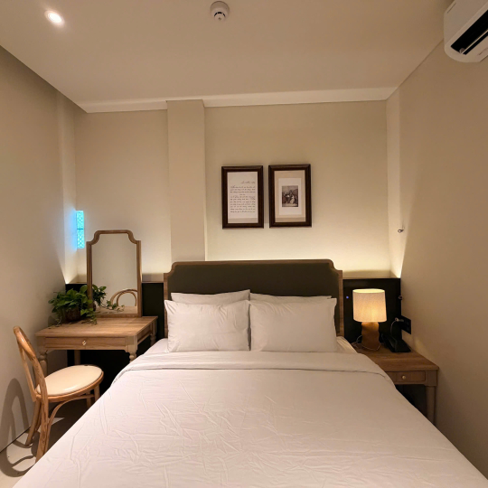 CN10 - Deluxe Double Room