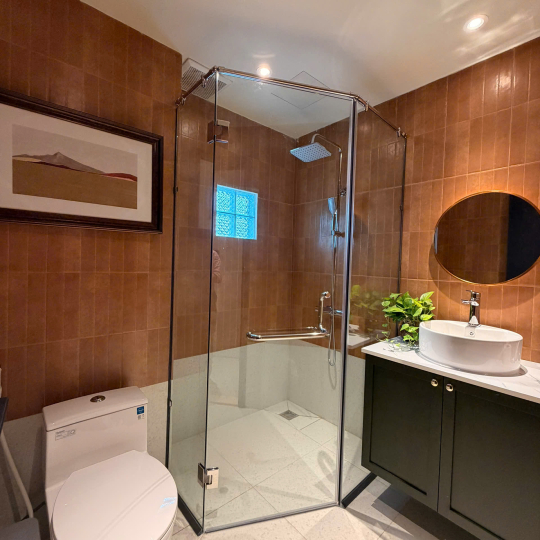 CN10 - Suite with city view